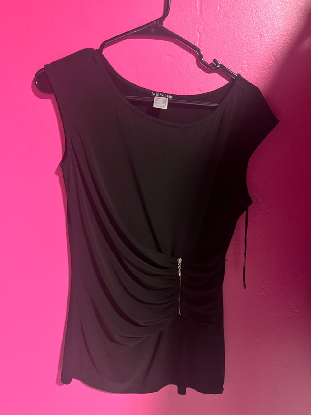 VENUS Black Sleeveless Ruched Front Top with Zip Accent
